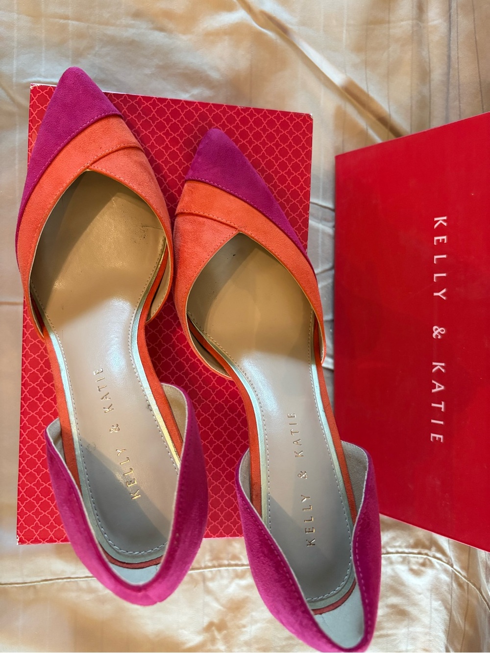 Kelly & Katie Two-Tone Pink and Orange Pointed Toe Heels